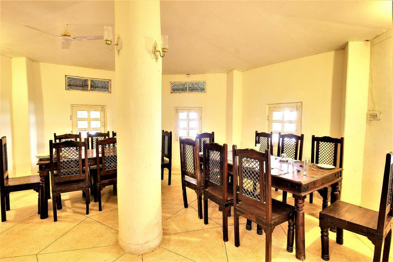 Bhadrawati - A Riverside Safari Lodge Ranthambore ภายนอก รูปภาพ