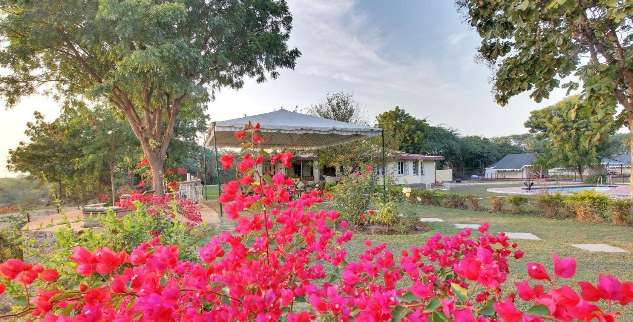 Bhadrawati - A Riverside Safari Lodge Ranthambore ภายนอก รูปภาพ