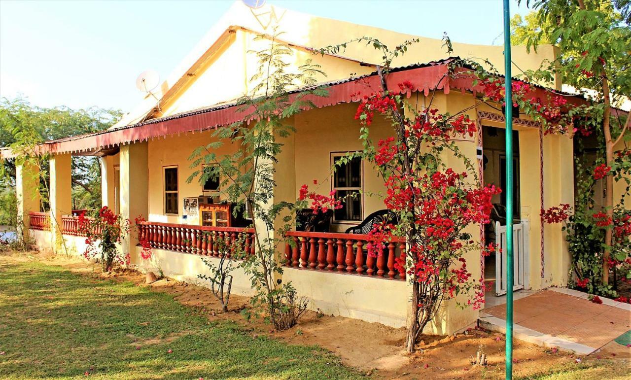 Bhadrawati - A Riverside Safari Lodge Ranthambore ภายนอก รูปภาพ